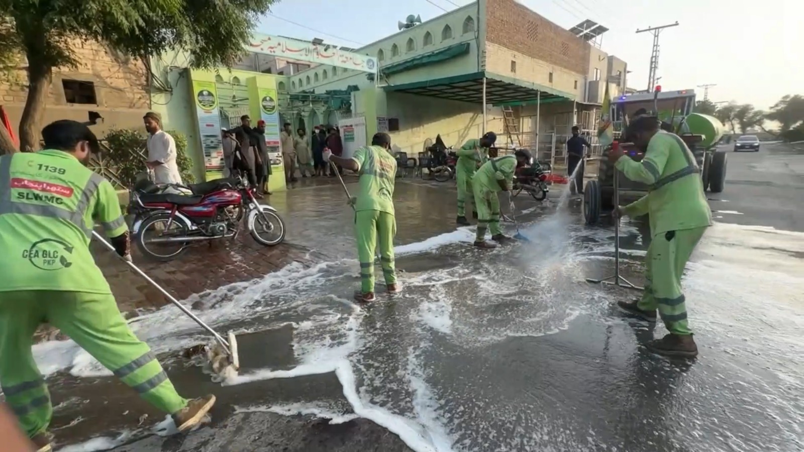 Pre-Eid Mosque Cleaning